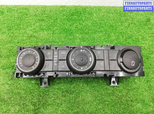 Переключатель отопителя MB1688901 на Mercedes Sprinter II (w906) 2006 - 2017