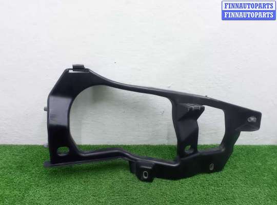 Крепление фары правой VG2663835 на Volkswagen Touareg II (7P) 2010 - 2014