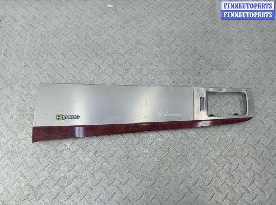 купить Накладка декоративная на Cadillac Escalade III 2006 - 2014 (GMT900)