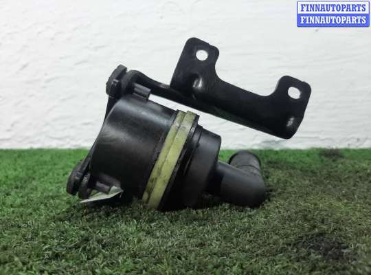 Насос водяной (помпа) на Audi A4 (8K, B8)