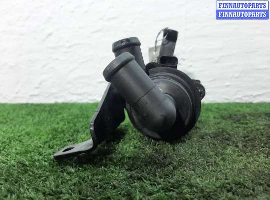 Насос водяной (помпа) на Audi A4 (8K, B8)