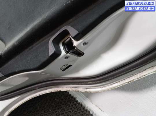 купить Дверь задняя правая на Mercedes C-klasse (W204)Рестайлинг 2011 - 2014
