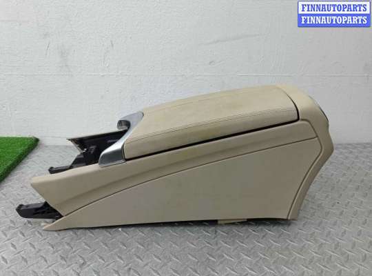 купить Подлокотник на Mercedes C-klasse (W205)Рестайлинг 2018 - 2021