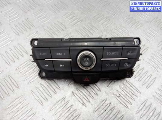 Панель управления магнитолой FO1662522 на Ford Escape III рестайлинг 2016 - 2019