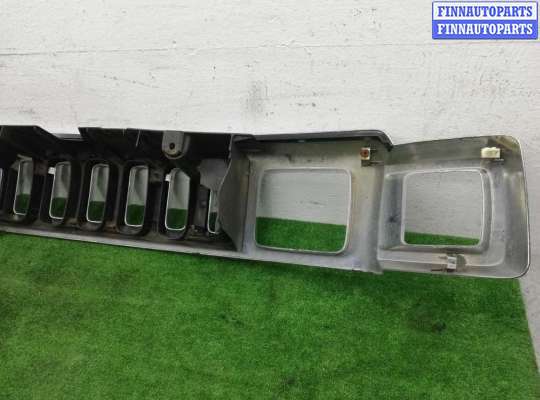 купить Решетка радиатора на Hummer H3 2005 - 2010