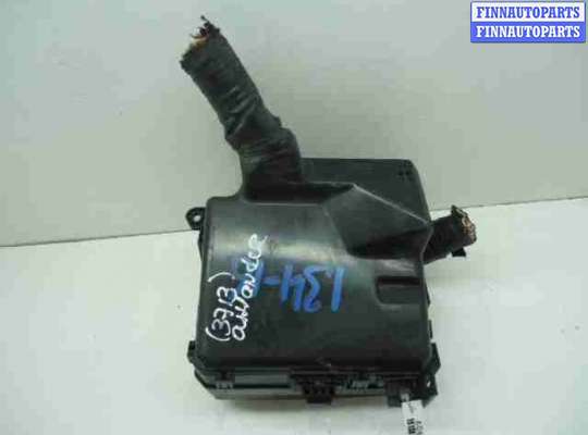 Блок предохранителей PG837582 на Mitsubishi Outlander XL II 2007 - 2009