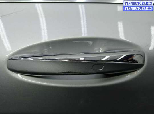 Замок боковой двери на Mercedes-Benz C (W205)