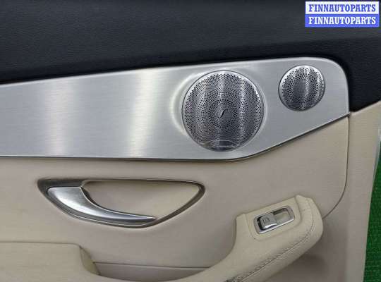 Замок боковой двери на Mercedes-Benz C (W205)