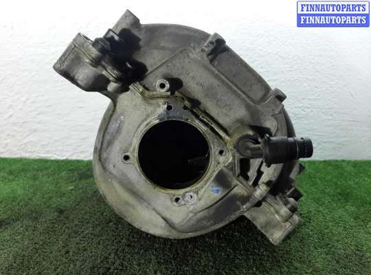 купить Коллектор впускной на Mercedes E-klasse (W212) 2009 - 2013