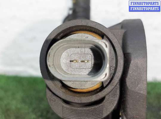 купить Фланец (тройник) системы охлаждения на Audi A4 B8 (8K2) рестайлинг 2012 - 2015