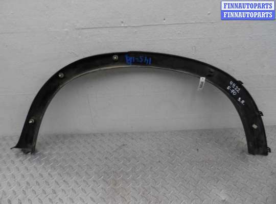 купить Накладка заднего правого крыла на BMW X5 E70 2007 - 2010
