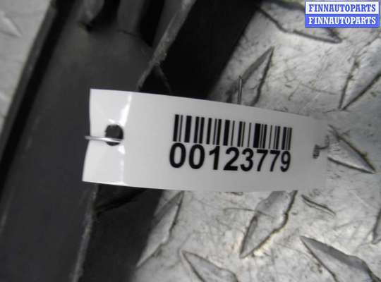 купить Накладка заднего правого крыла на BMW X5 E70 2007 - 2010