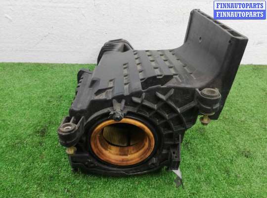 купить Корпус воздушного фильтра на Mercedes C-klasse (W203) 2000 - 2004