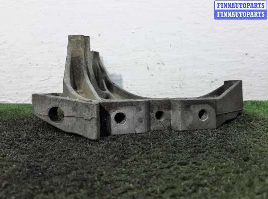 купить Кронштейн двигателя на Volkswagen T5 Рестайлинг 2010 - 2016