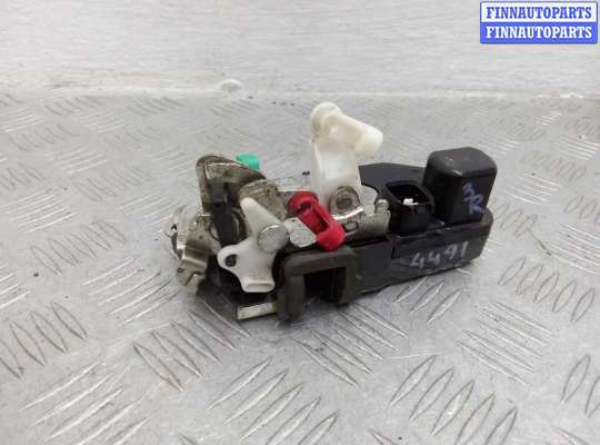 купить Замок двери задней правой на Chrysler 300C (LX) 2004 - 2011