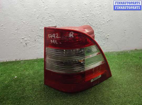 Фонарь крыла правый MB1737480 на Mercedes M-klasse (W163) Рестайлинг 2001 - 2005