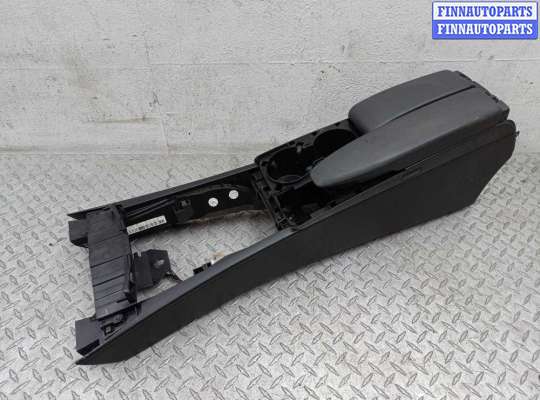 купить Подлокотник на Mercedes C-klasse (W204)Рестайлинг 2011 - 2014