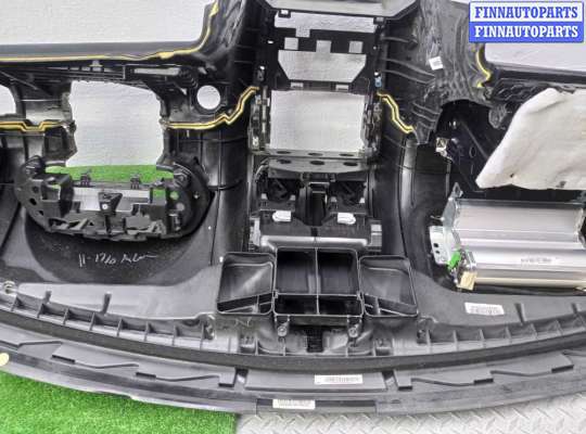 Панель передняя салона (Торпедо) на Mercedes-Benz GL (X164)