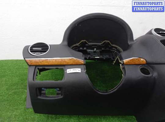 Панель передняя салона (Торпедо) на Mercedes-Benz GL (X164)