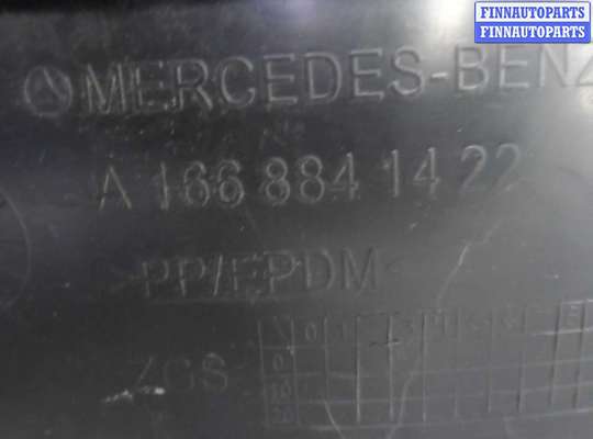 купить Подкрылок задний правый на Mercedes M-klasse (W166) 2011 - 2015