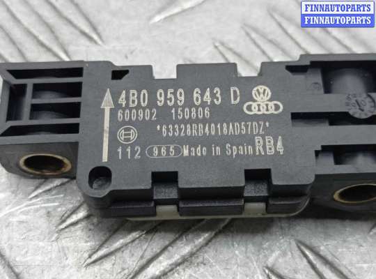 купить Датчик удара на Audi A8 D3 (4E2) рестайлинг 1 2005 - 2007