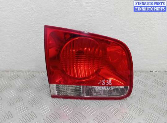 Фонарь крышки левый VG1765038 на Volkswagen Touareg I (7L) 2002 - 2006