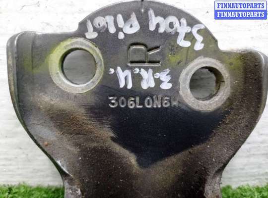 купить Петля двери задняя на Honda Pilot I (YF1,YF2) Рестайлинг 2005 - 2008