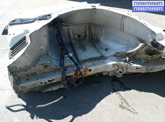 купить Стекло кузовное правое на Ford Escape III 2012 - 2016