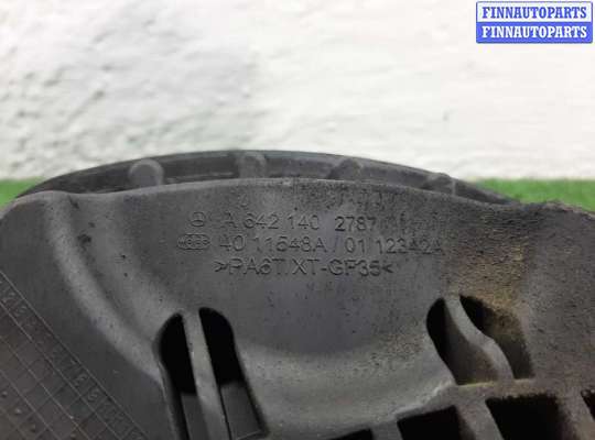 купить Резонатор воздушного фильтра на Mercedes E-klasse (W212) 2009 - 2013