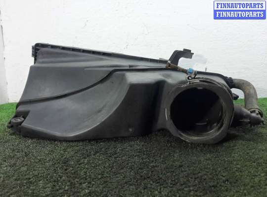 купить Корпус воздушного фильтра на Toyota FJ Cruiser (GSJ10) 2006 - 2018