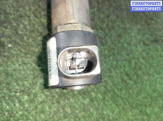 купить Топливная рампа на Mercedes C-klasse (W204) 2007 - 2011