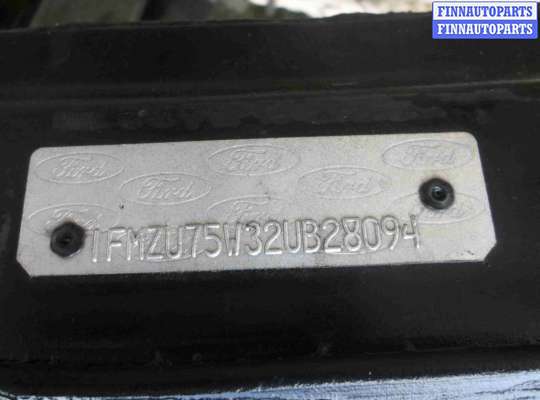 Петля двери передняя FO1009207 на Ford Explorer III 2002 - 2005