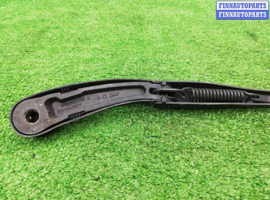 купить Поводок стеклоочистителя на Mercedes C-klasse (W205)Рестайлинг 2018 - 2021