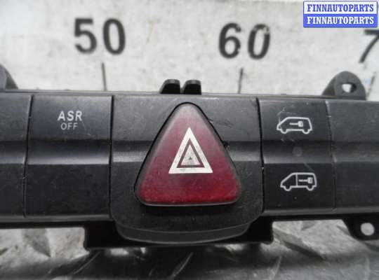 купить Кнопка аварийной сигнализации на Mercedes Sprinter II (w906) 2006 - 2017