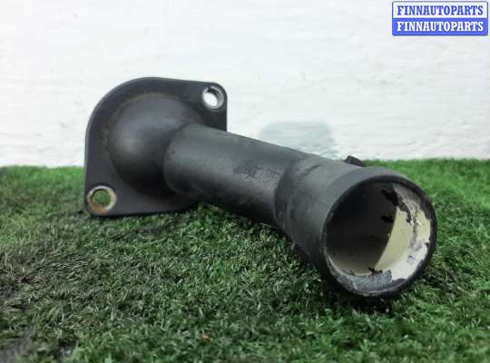 купить Фланец (тройник) системы охлаждения на Volkswagen T5 2003 - 2009