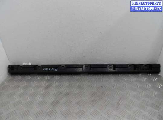 Кронштейн BM2168786 на BMW X1 E84 рестайлинг 2012 - 2015
