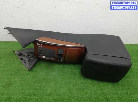 Подлокотник на Infiniti FX II / QX70 (S51)