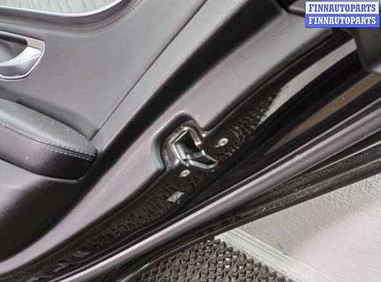 купить Стекло двери задней правой на Mercedes C-Klasse (W205) 2014 - наст. время