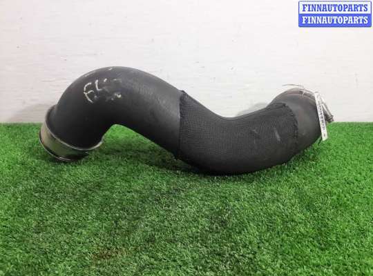 Патрубок интеркулера MB1302411 на Mercedes GL (X164) 2006 - 2009
