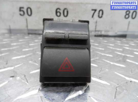 Кнопка аварийной сигнализации TT635552 на Toyota Camry VI (XV40) 2006 - 2009
