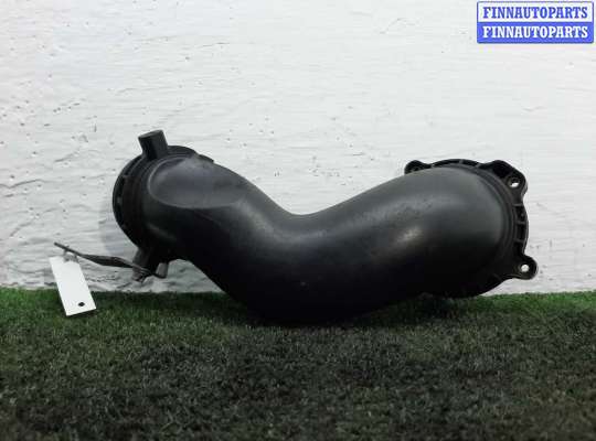 купить Патрубок на Mercedes C-Klasse (W205) 2014 - 2018