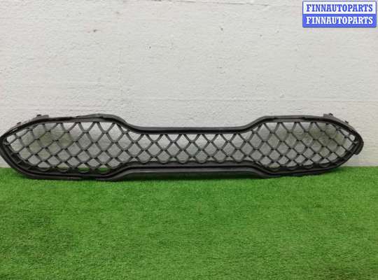 Заглушка (решетка) в бампер MB1604097 на Mercedes GLE (W167) 2019 - наст. время