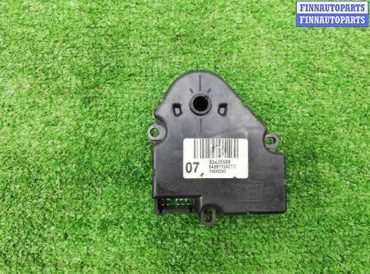 Моторчик заслонки печки CD78303 на Cadillac Escalade III 2006 - 2014 (GMT900)