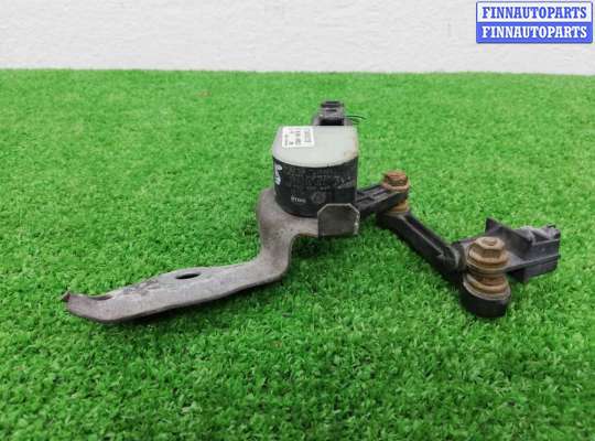 купить Датчик дорожного просвета на Audi Q7 (4LB) рестайлинг 2009 - 2015