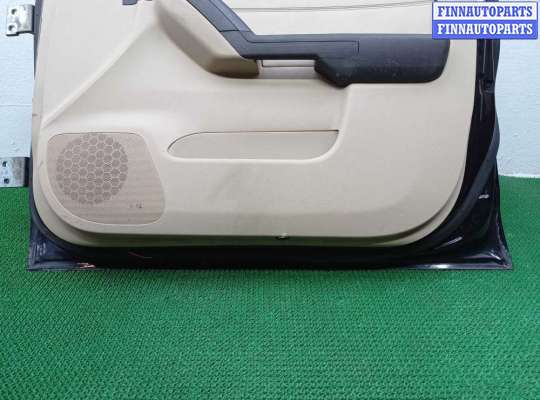 купить Стекло двери передней правой на Hummer H3 2005 - 2010