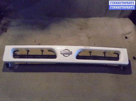 купить Решетка радиатора на Nissan Terrano II (R20,R50) 1993 - 2006