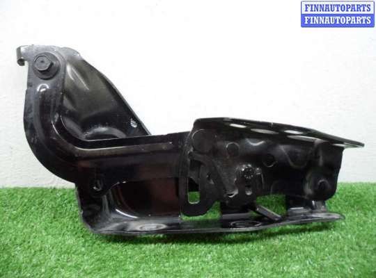 купить Петля капота левая на Mercedes GLC (X253) Рестайлинг 2019 - 2023