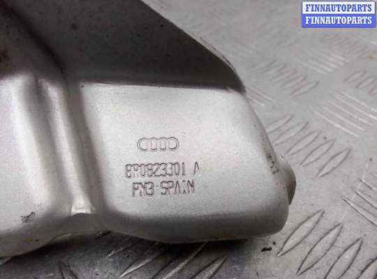 купить Петля капота левая на Audi Q5 (8R) 2008 - 2012