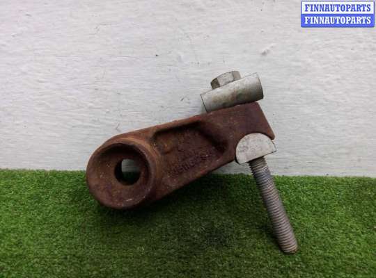 купить Кронштейн на Hummer H3 2005 - 2010