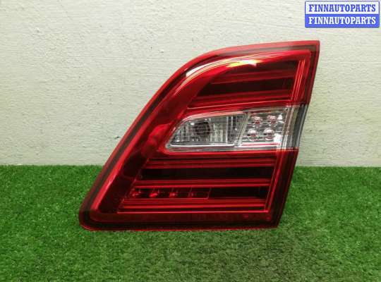Фонарь крышки багажника на Mercedes-Benz ML / GLE (W166)